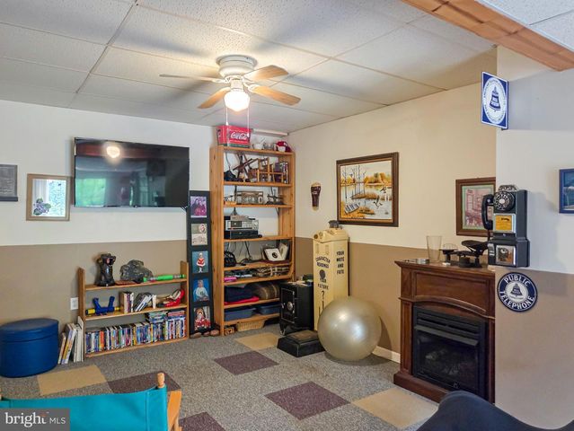 808 SYCAMORE RD, Mohnton, PA 19540