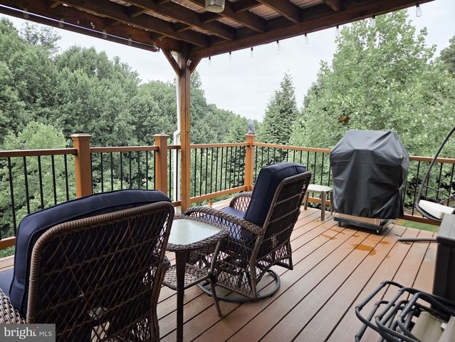 808 SYCAMORE RD, Mohnton, PA 19540