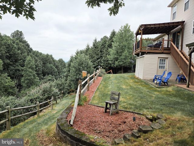 808 SYCAMORE RD, Mohnton, PA 19540