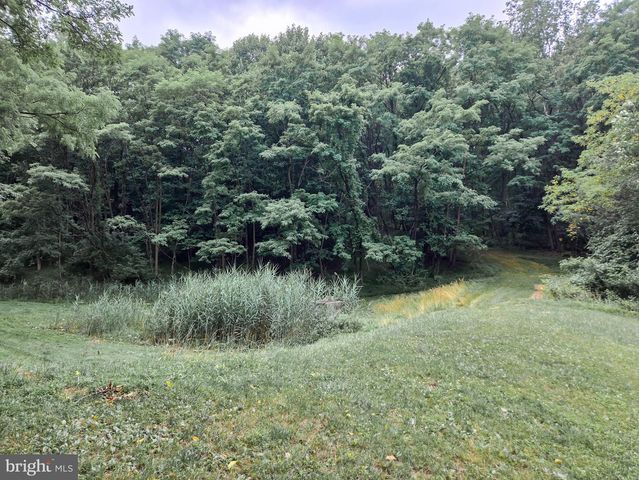 808 SYCAMORE RD, Mohnton, PA 19540