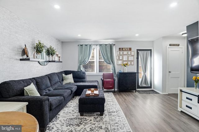 709 PENNSYLVANIA AVE, Wallingford, PA 19086