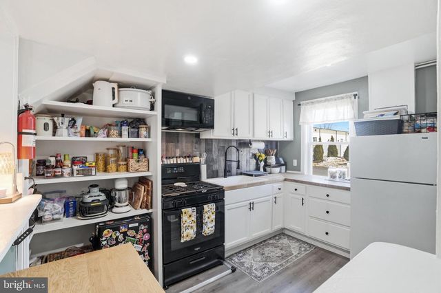 709 PENNSYLVANIA AVE, Wallingford, PA 19086