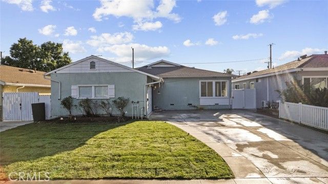 325 N Glenwood Place, Burbank, CA 91506