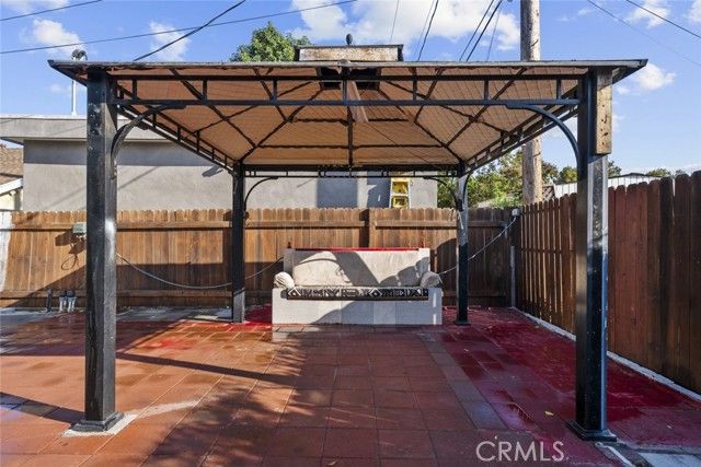 325 N Glenwood Place, Burbank, CA 91506