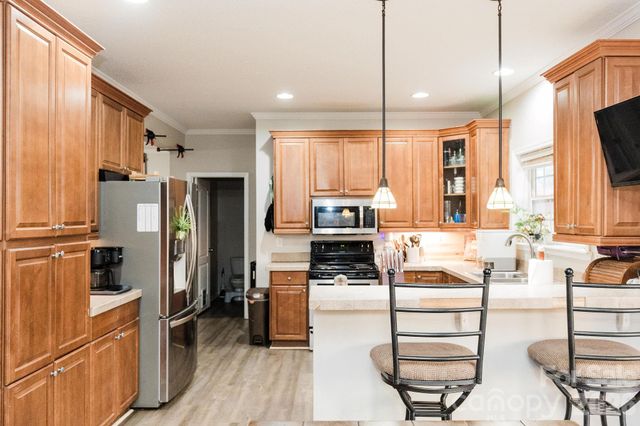 3237 Evondale Road, Crouse, NC 28033