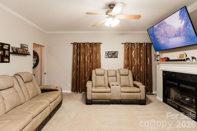 3237 Evondale Road, Crouse, NC 28033