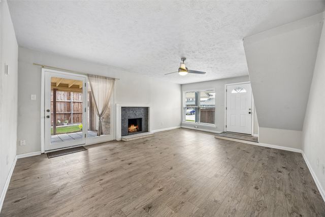 2108 Via Madonna, Carrollton, TX 75006
