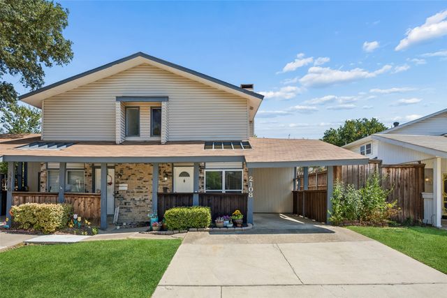 2108 Via Madonna, Carrollton, TX 75006