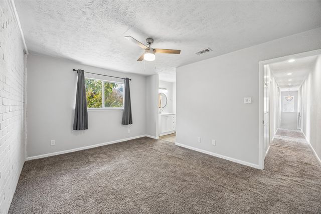 2108 Via Madonna, Carrollton, TX 75006