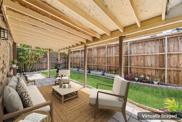 2108 Via Madonna, Carrollton, TX 75006