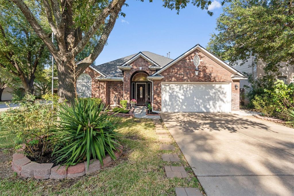 1721 Juniper Ridge LOOP, Cedar Park, TX 78613