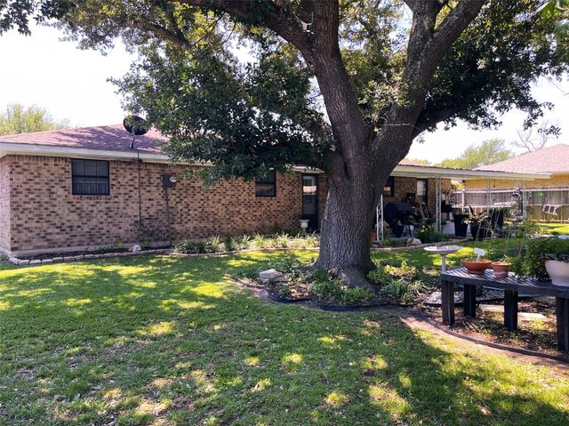 1105 La Villeta Street, Mexia, TX 76667
