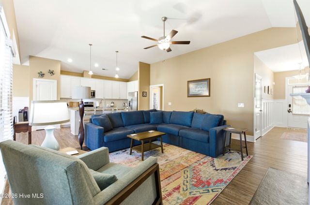 420 Arden Drive, Hampstead, NC 28443