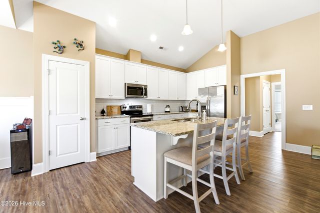 420 Arden Drive, Hampstead, NC 28443