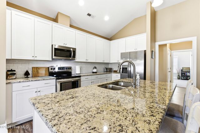 420 Arden Drive, Hampstead, NC 28443