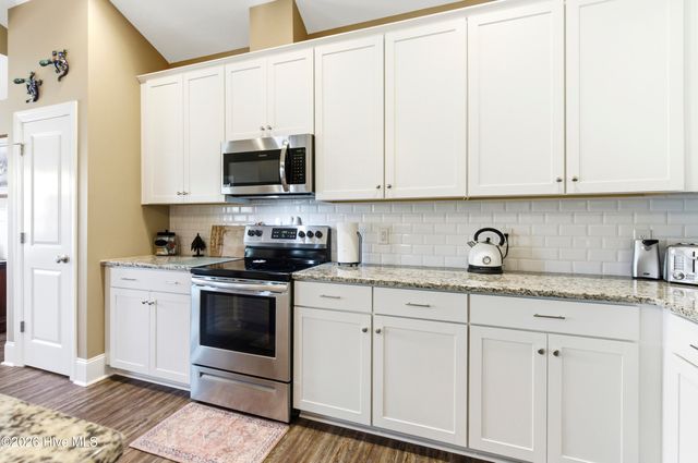 420 Arden Drive, Hampstead, NC 28443