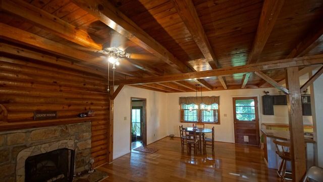 7800 Hwy 1643, Somerset, KY 42501