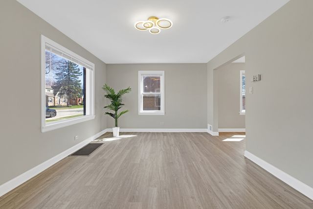 1516 Speechley Boulevard, Berkeley, IL 60163