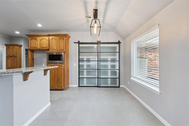 11500 Sheffield Street, Midwest City, OK 73130