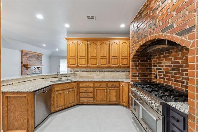 11500 Sheffield Street, Midwest City, OK 73130