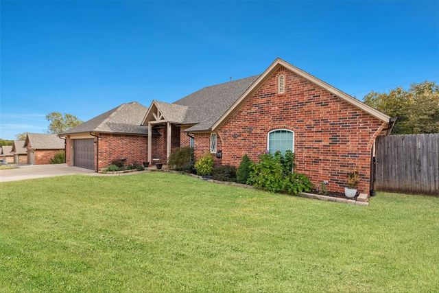 11500 Sheffield Street, Midwest City, OK 73130