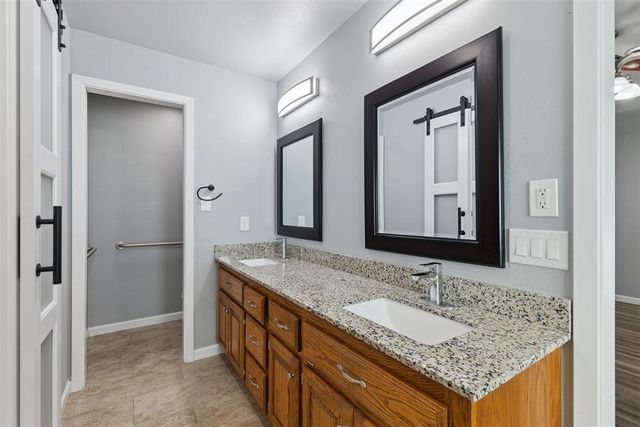 11500 Sheffield Street, Midwest City, OK 73130