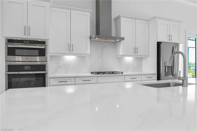 18837 Wildblue BLVD, Fort Myers, FL 33913