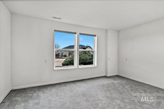 4266 N La Fontana Way, Boise, ID 83702