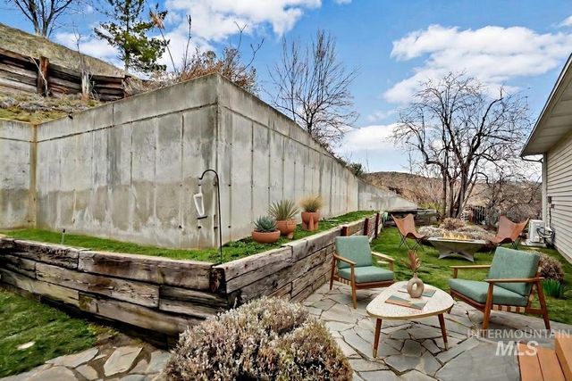 4266 N La Fontana Way, Boise, ID 83702