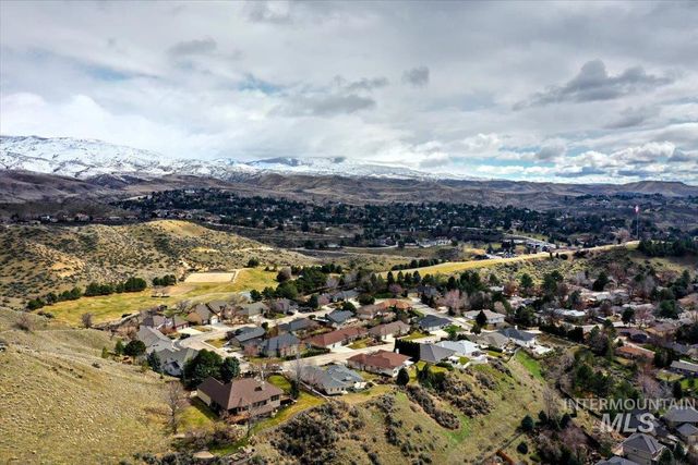 4266 N La Fontana Way, Boise, ID 83702