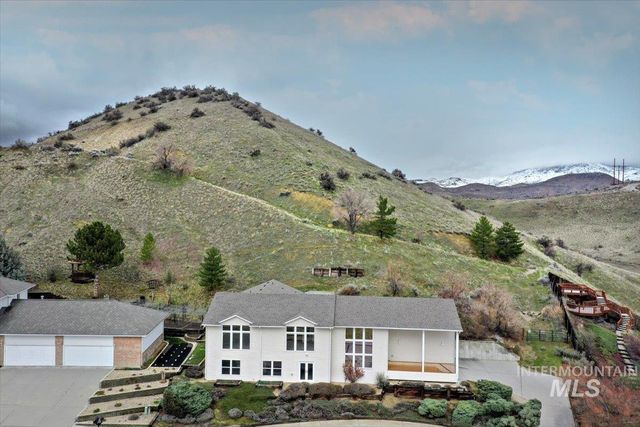 4266 N La Fontana Way, Boise, ID 83702