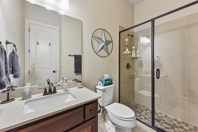 104 Skylark LN, Hutto, TX 78634