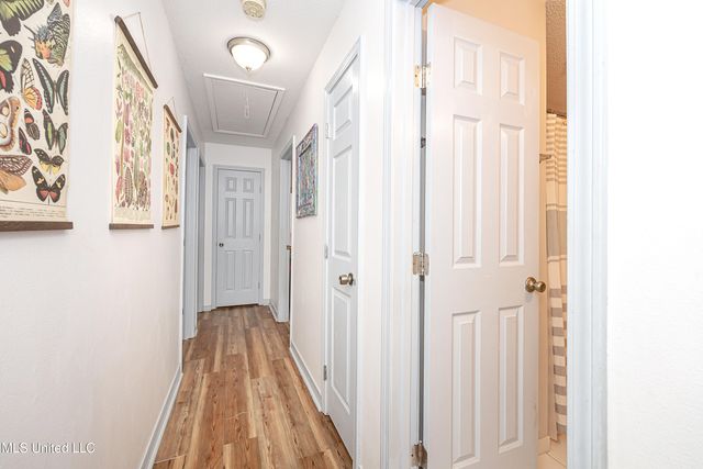 109 Reynolds Circle, Ocean Springs, MS 39564