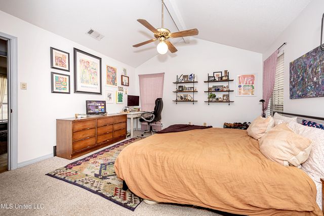 109 Reynolds Circle, Ocean Springs, MS 39564