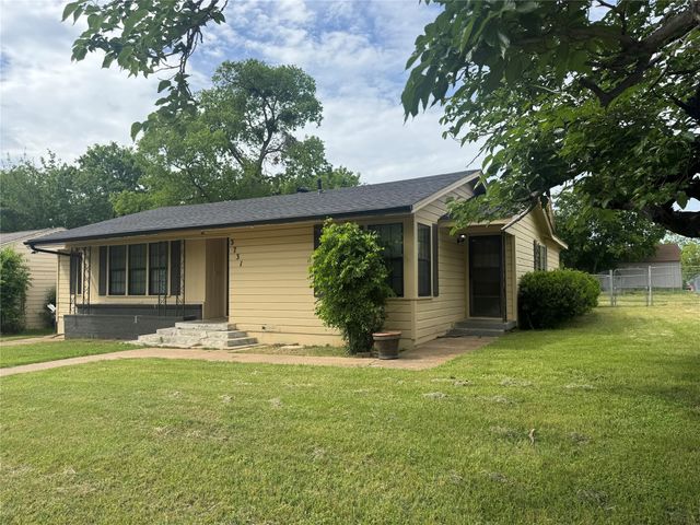 3731 Avenue M, Fort Worth, TX 76105