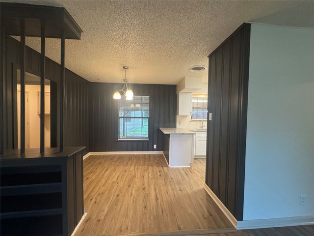 3731 Avenue M, Fort Worth, TX 76105