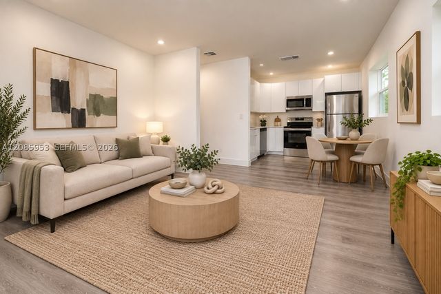 1028 NW 24th St, Miami, FL 33127