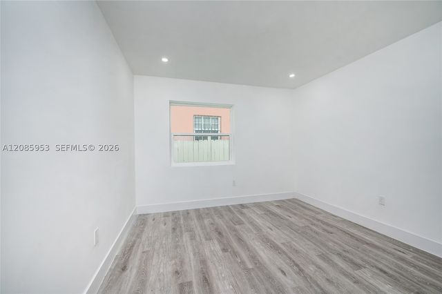 1028 NW 24th St, Miami, FL 33127