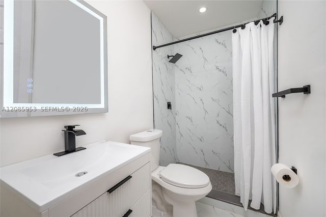 1028 NW 24th St, Miami, FL 33127