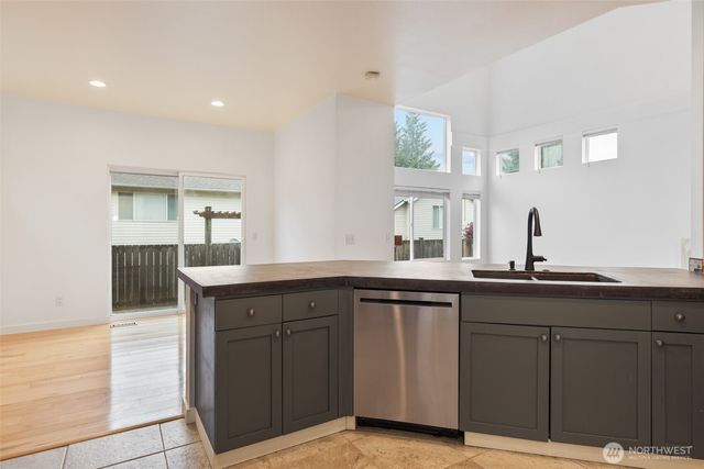 13332 SE 177th Court, Renton, WA 98058