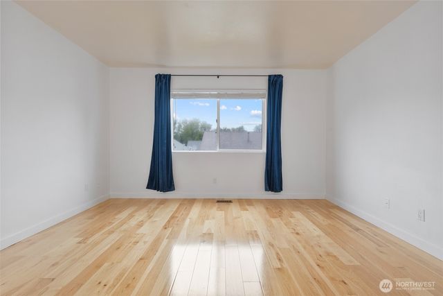 13332 SE 177th Court, Renton, WA 98058