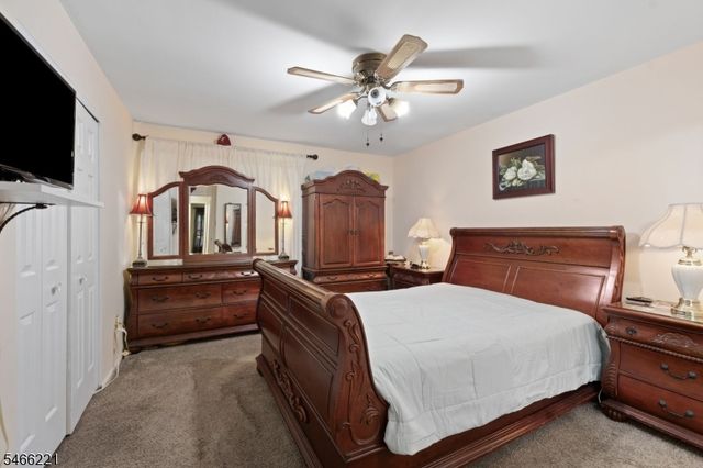 29 Avebury Pl, Franklin Twp., NJ 08873