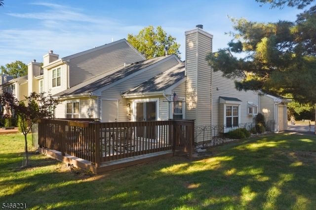 29 Avebury Pl, Franklin Twp., NJ 08873