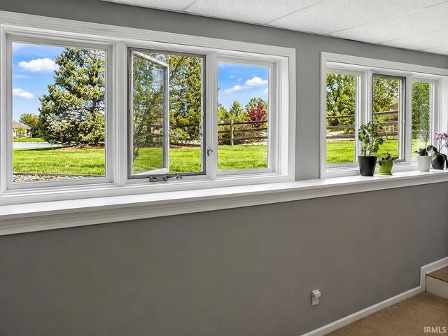 1921 Linville Pass, Fort Wayne, IN 46845
