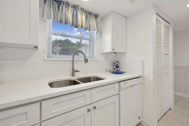 125 RIVER BEND PLACE D, Welaka, FL 32193