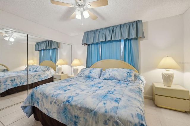 125 RIVER BEND PLACE D, Welaka, FL 32193