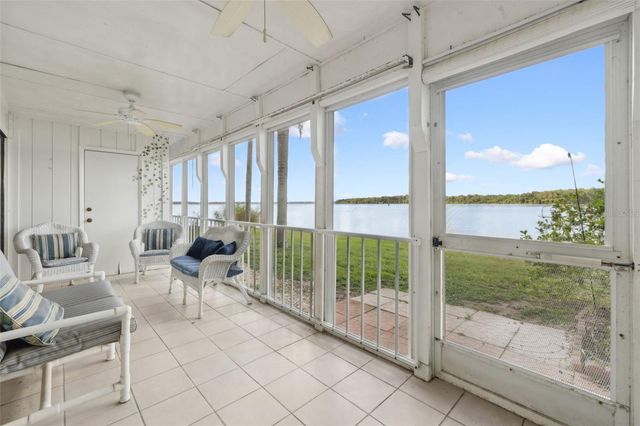 125 RIVER BEND PLACE D, Welaka, FL 32193