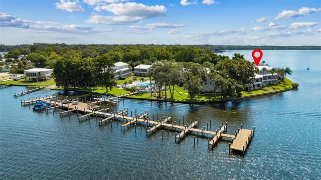 125 RIVER BEND PLACE D, Welaka, FL 32193