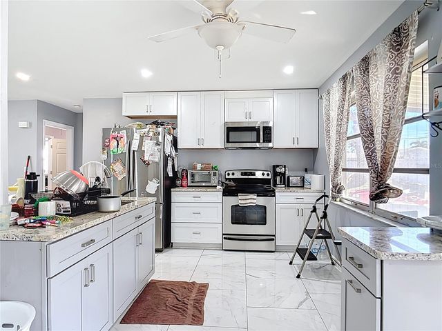 1144 PINELAND AVENUE, Venice, FL 34285