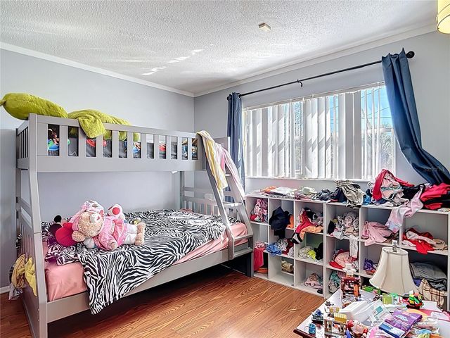 1144 PINELAND AVENUE, Venice, FL 34285